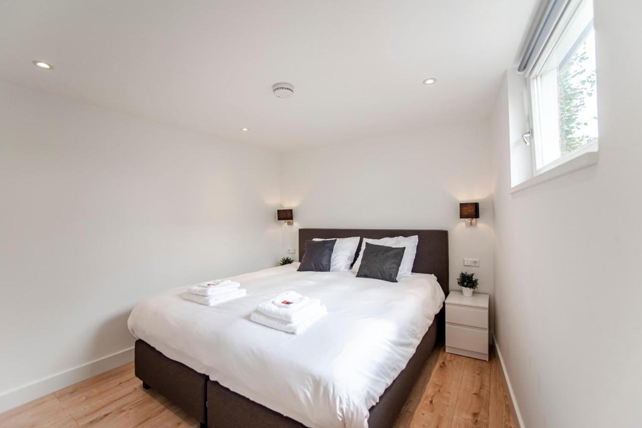 Happy Days Apartment - Luxurious - Free Parking On Own Property ซานด์โวร์ต ภายนอก รูปภาพ